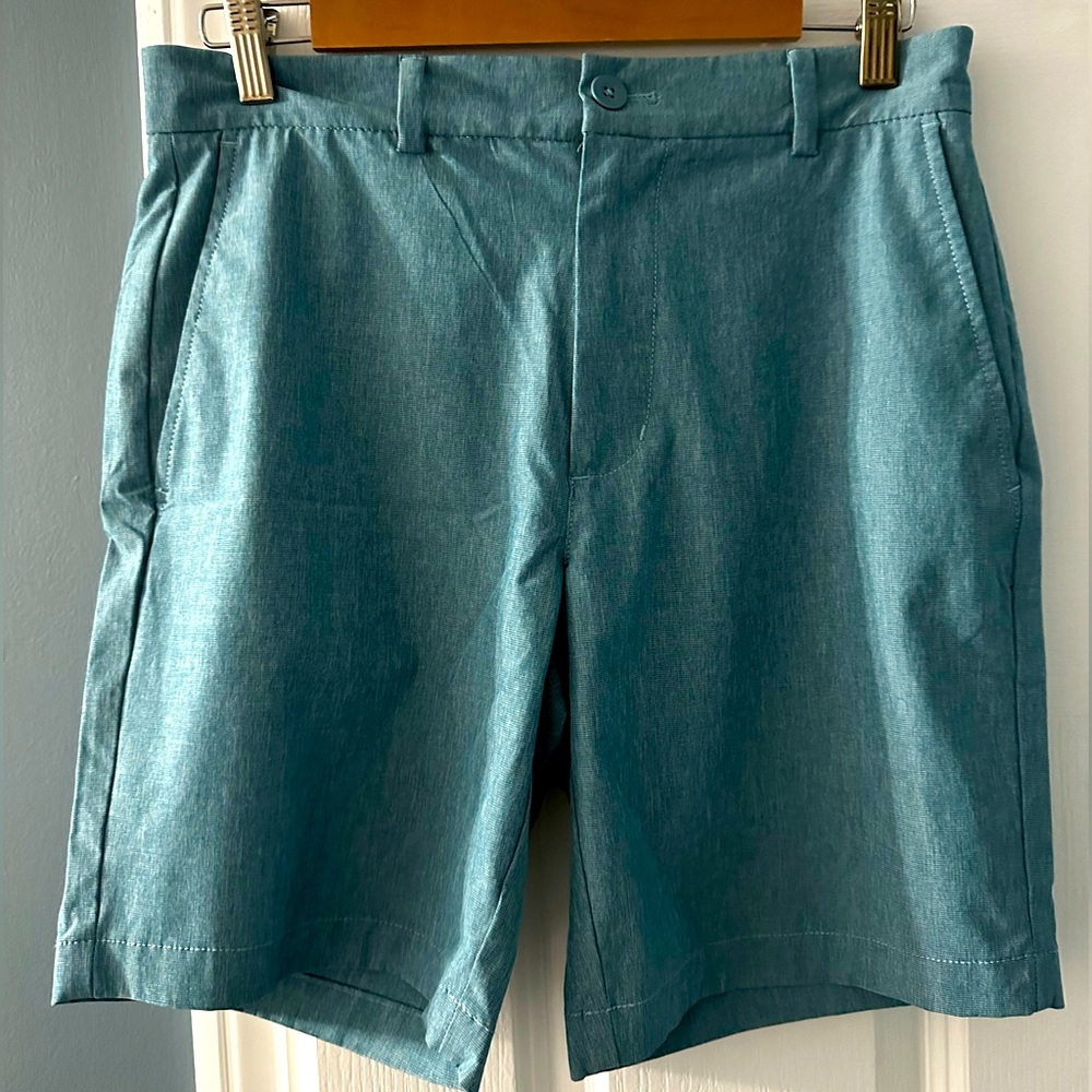 Men’s Vineyard Vines Breaker Shorts. Size 30.